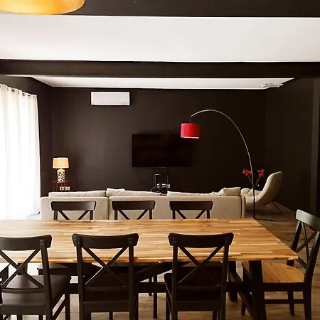 Very Chic Townhouse With Pool And Garage Σπίτι διακοπών Καρκασόν