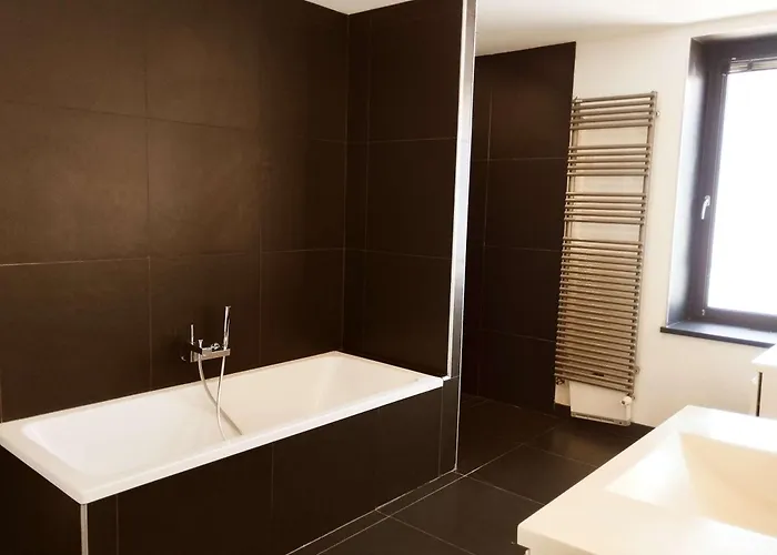 Very Chic Townhouse With Pool And Garage Holiday home Carcassonne